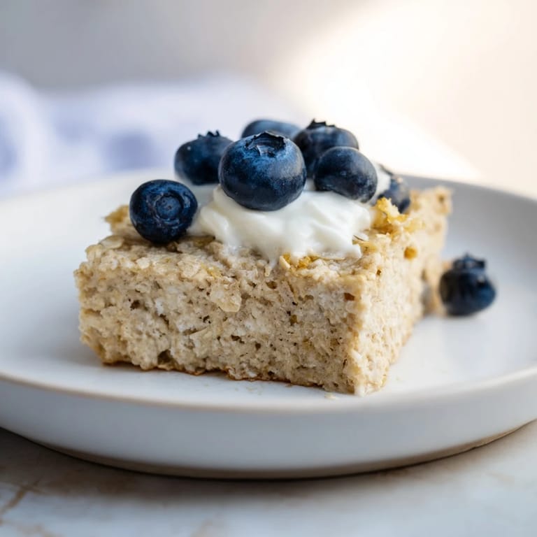 Fluffy and delicious Protein Pancake Oats with blueberries, a healthy and satisfying morning meal.
